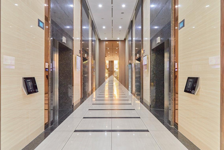 Discovery Complex