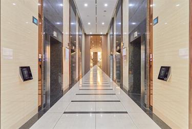 Discovery Complex