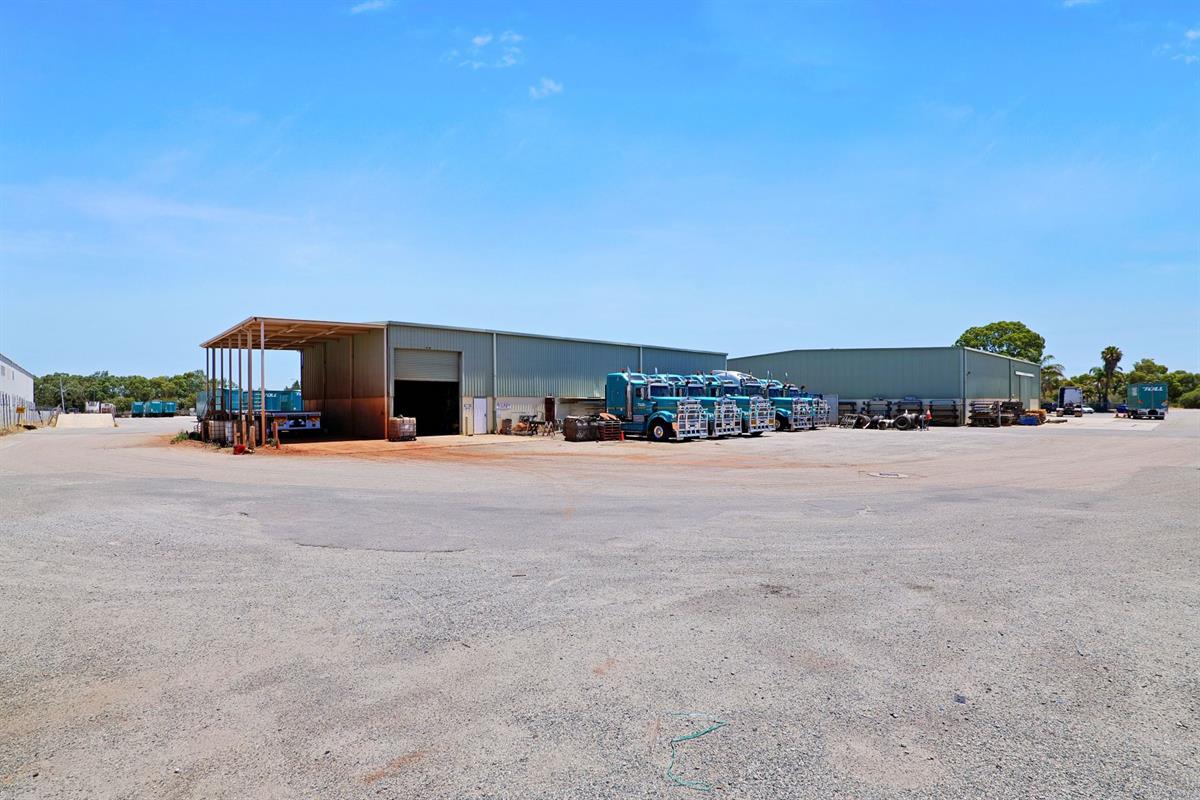 415 Dundas Road