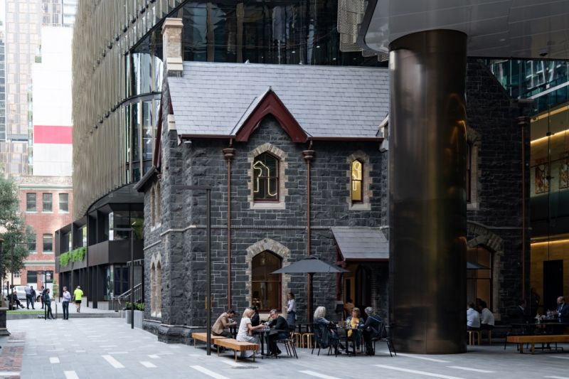 130 Lonsdale Street