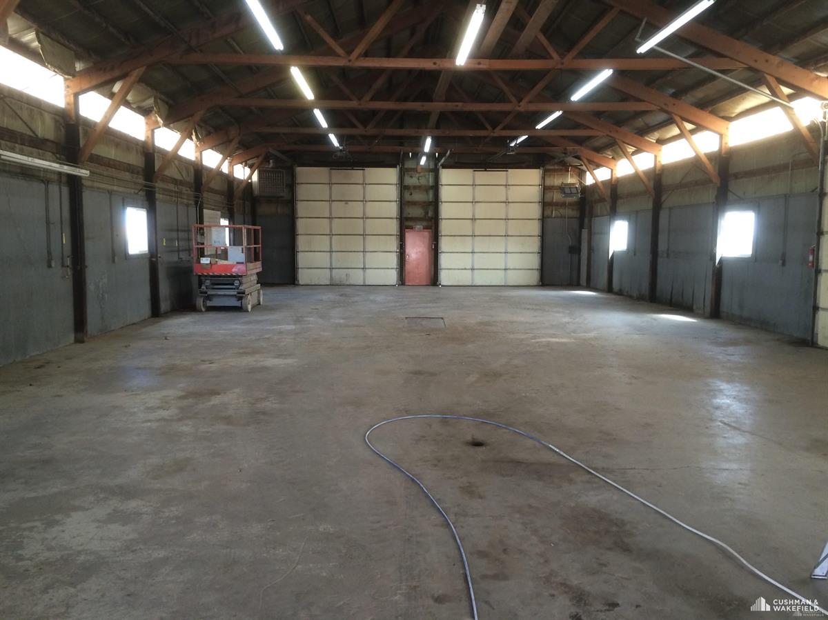 Brighton - Warehouse/Distribution