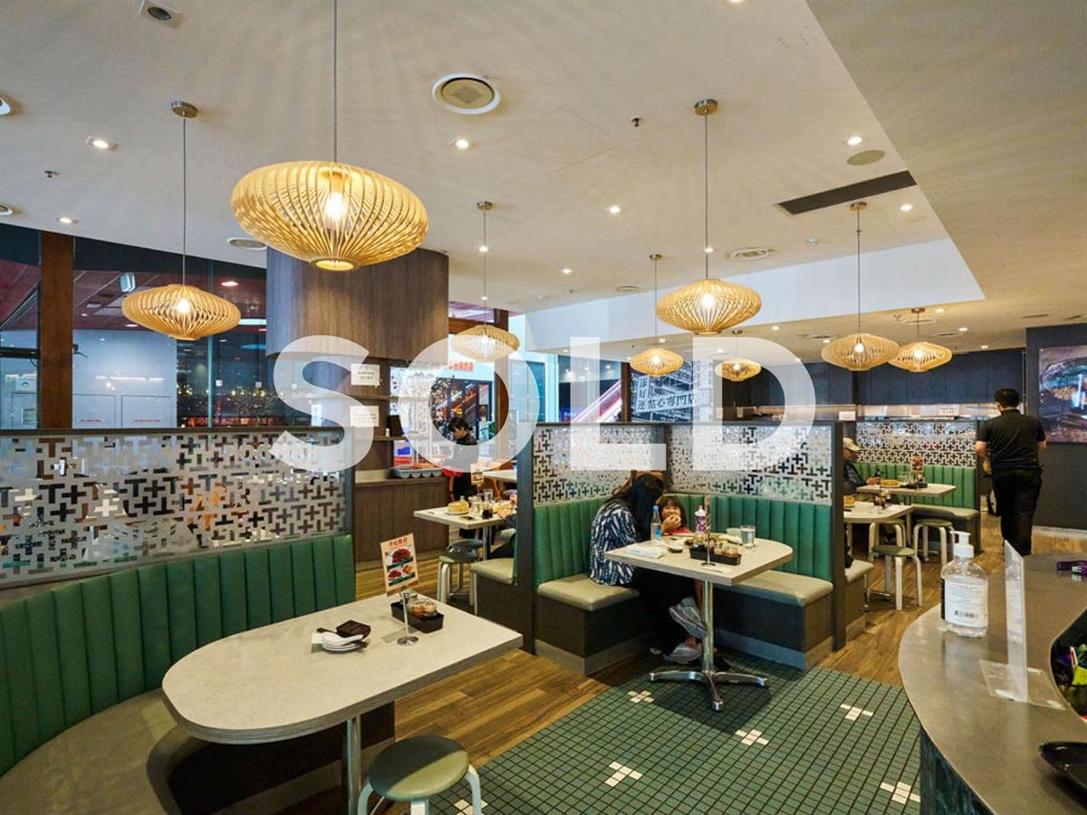 206 Bourke St. Plaza