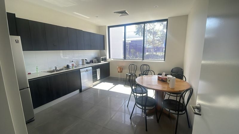 6 Nuwi Place