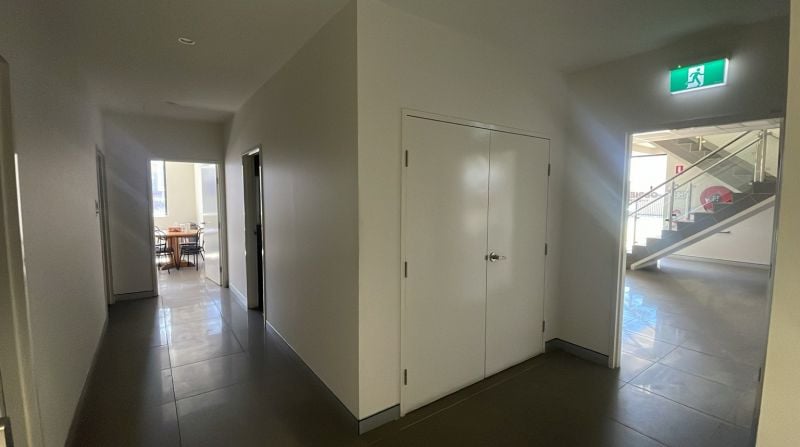 6 Nuwi Place