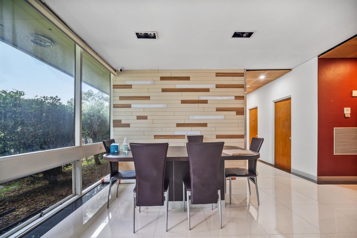 Unit 1/79 Mandoon Road