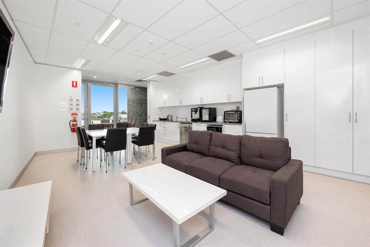 33 Remora Road