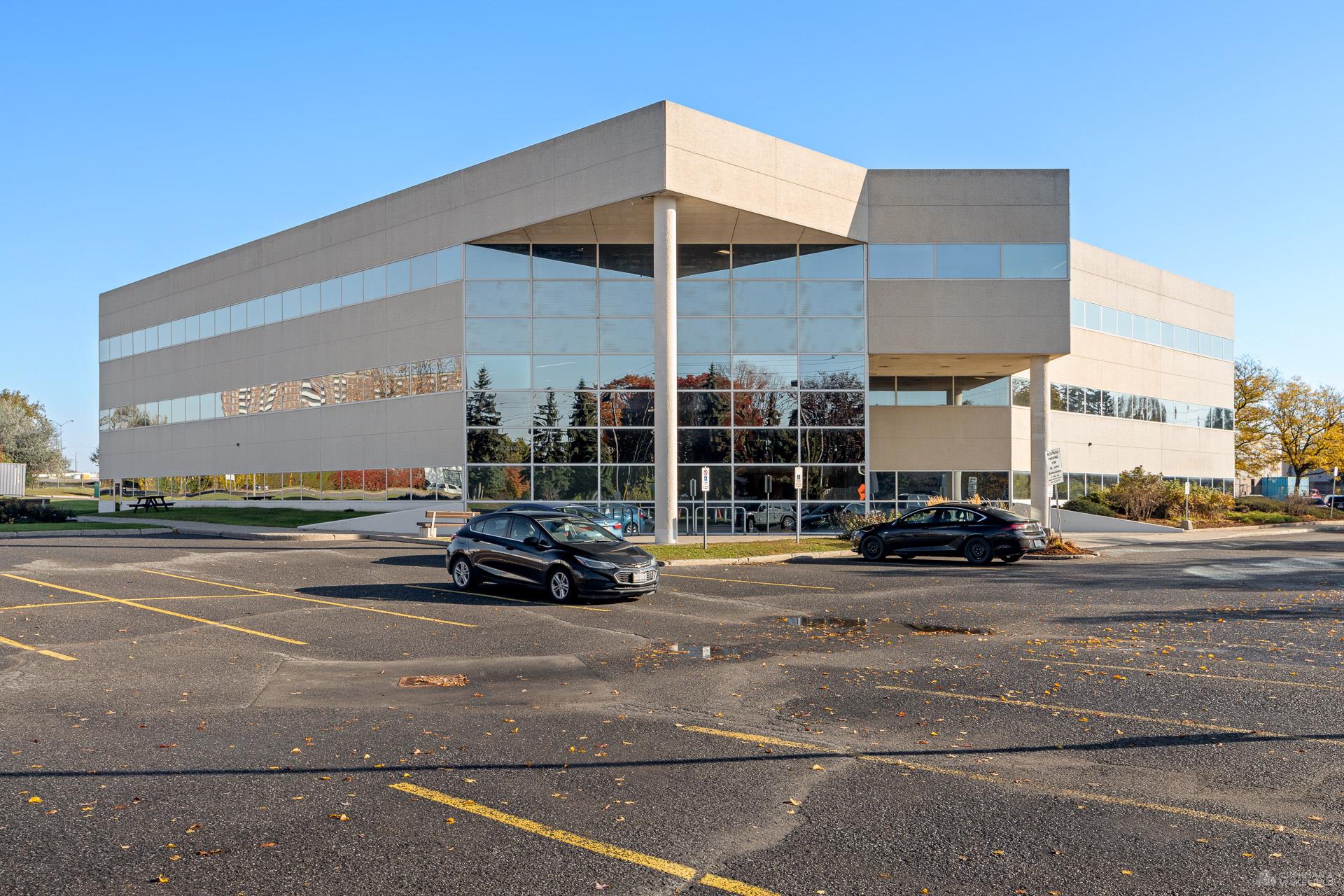 Ottawa - Office