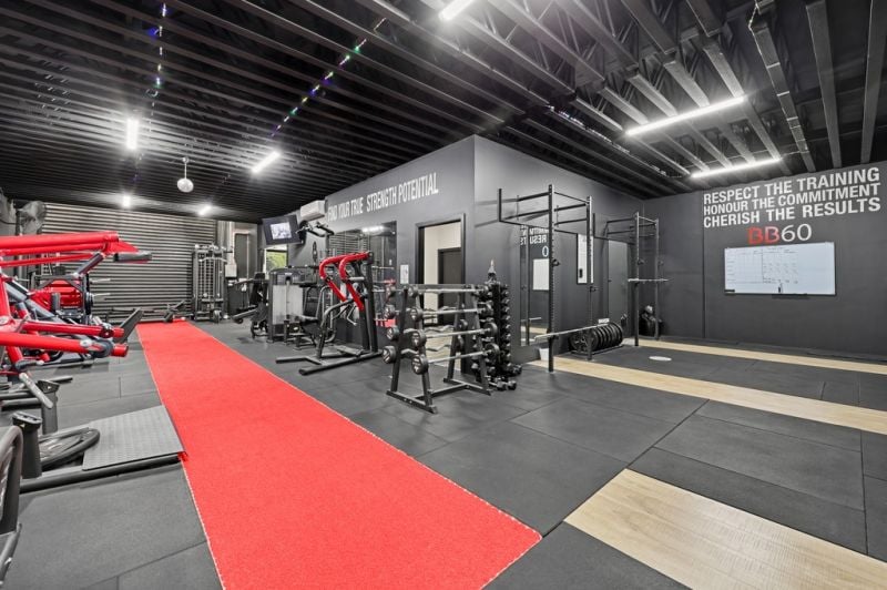 Unit 1/80 Mills Road
