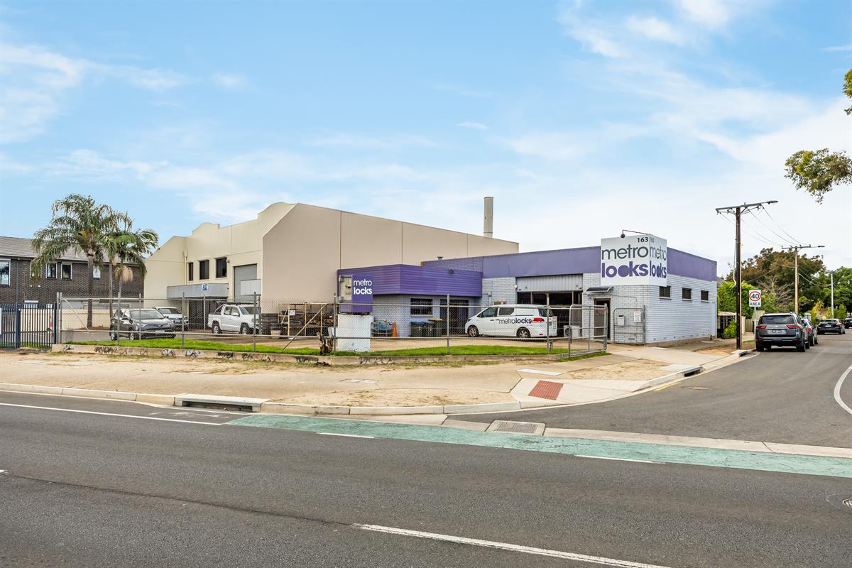 163 South Road