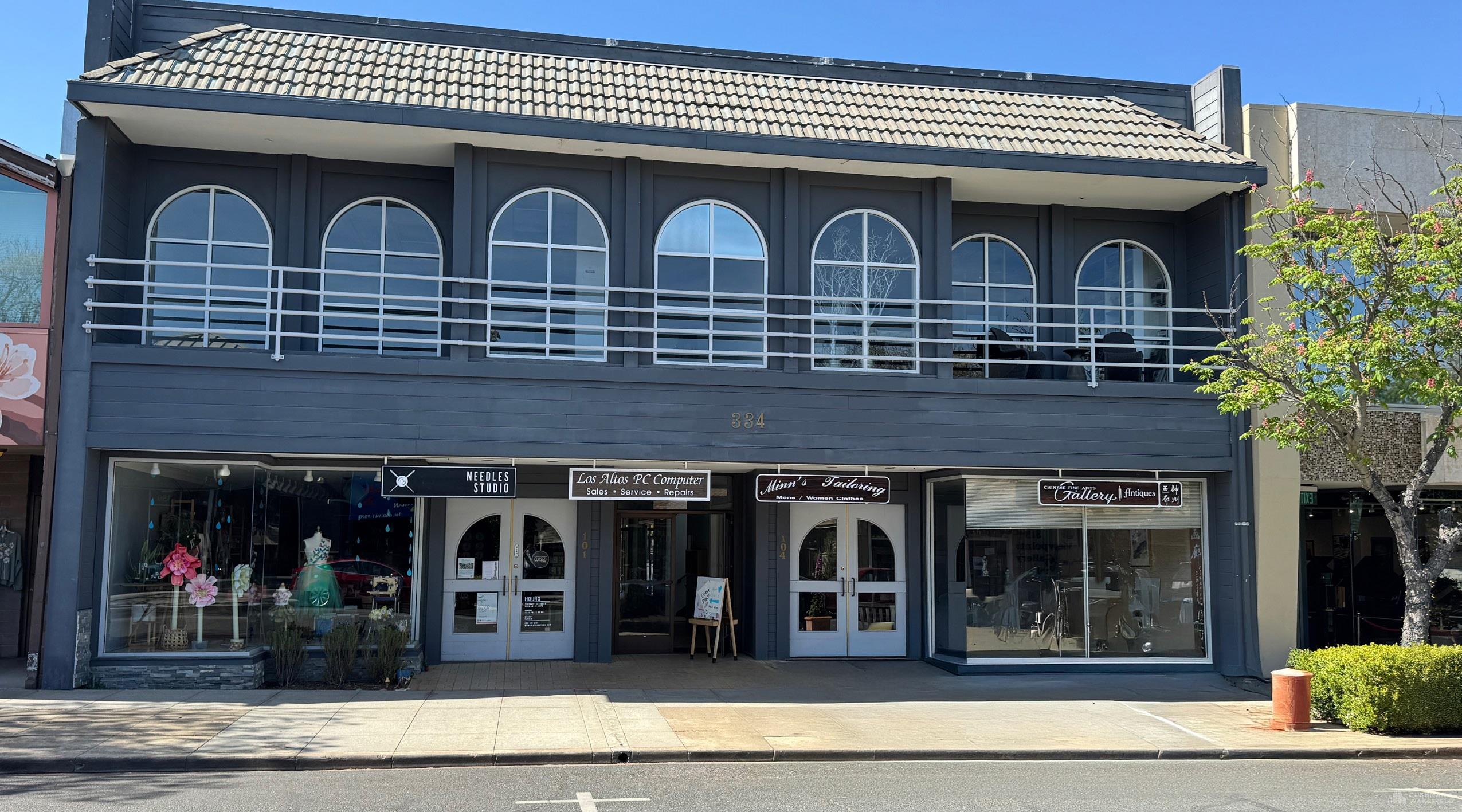 Los Altos - Retail