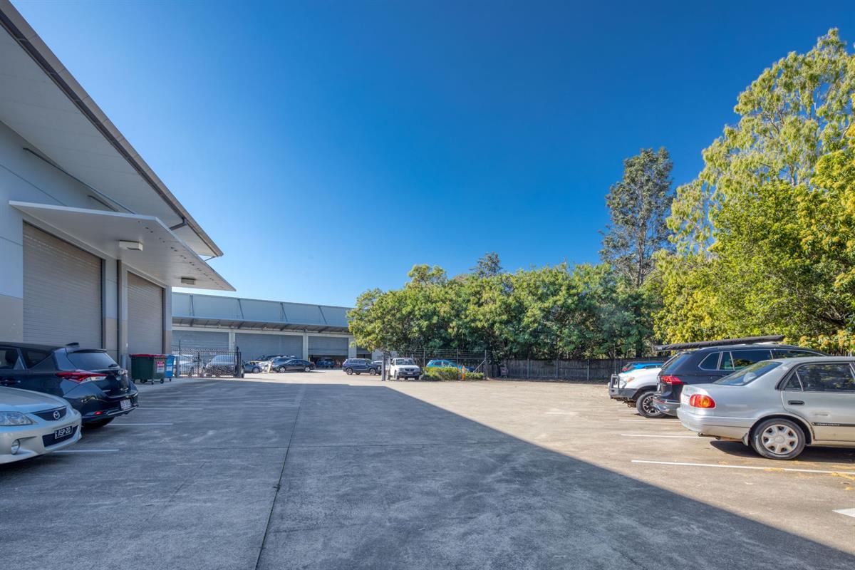 4B / 441 Nudgee Rd