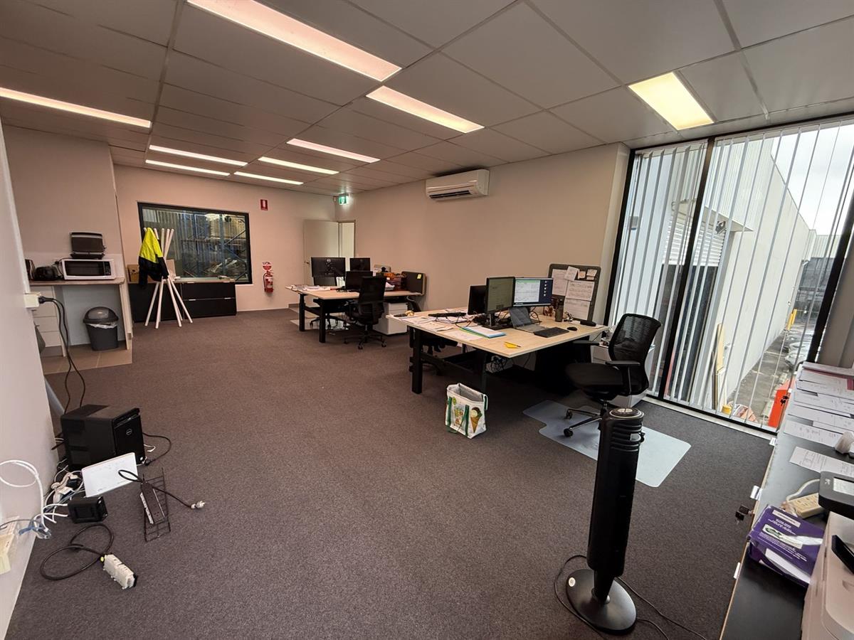 Unit 2 & 6/5-7 Deadman Road