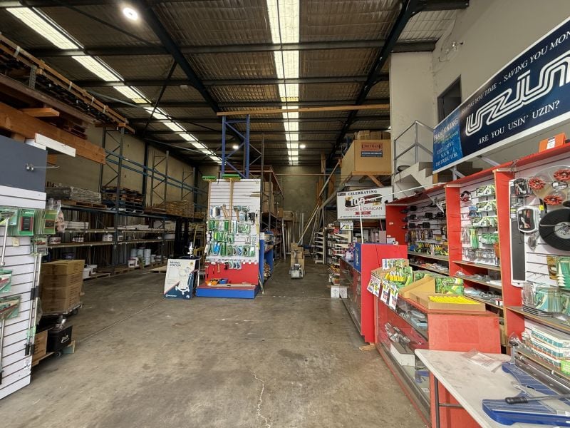 Unit 2 & 6/5-7 Deadman Road