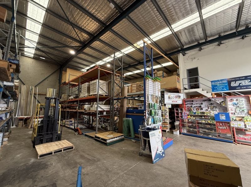 Unit 2 & 6/5-7 Deadman Road