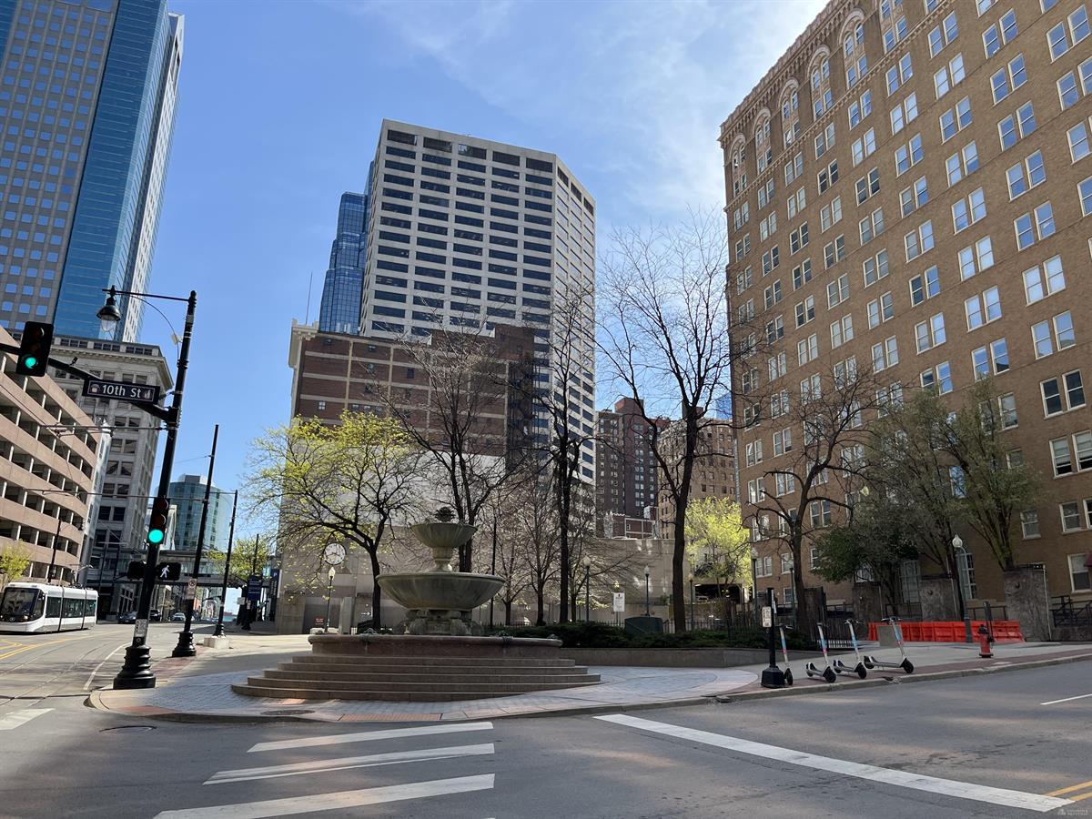 Kansas City - Land