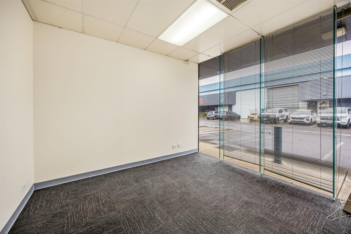 Unit 3/5-7 Stephen Street