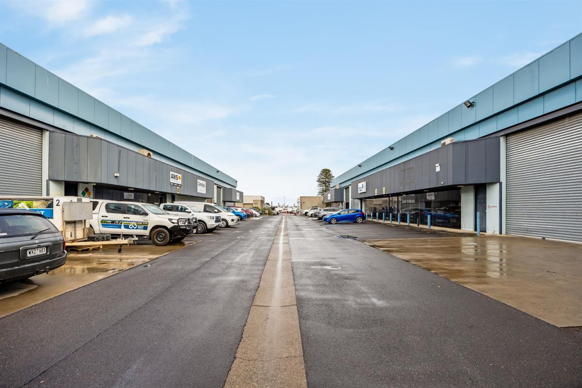 Unit 3/5-7 Stephen Street