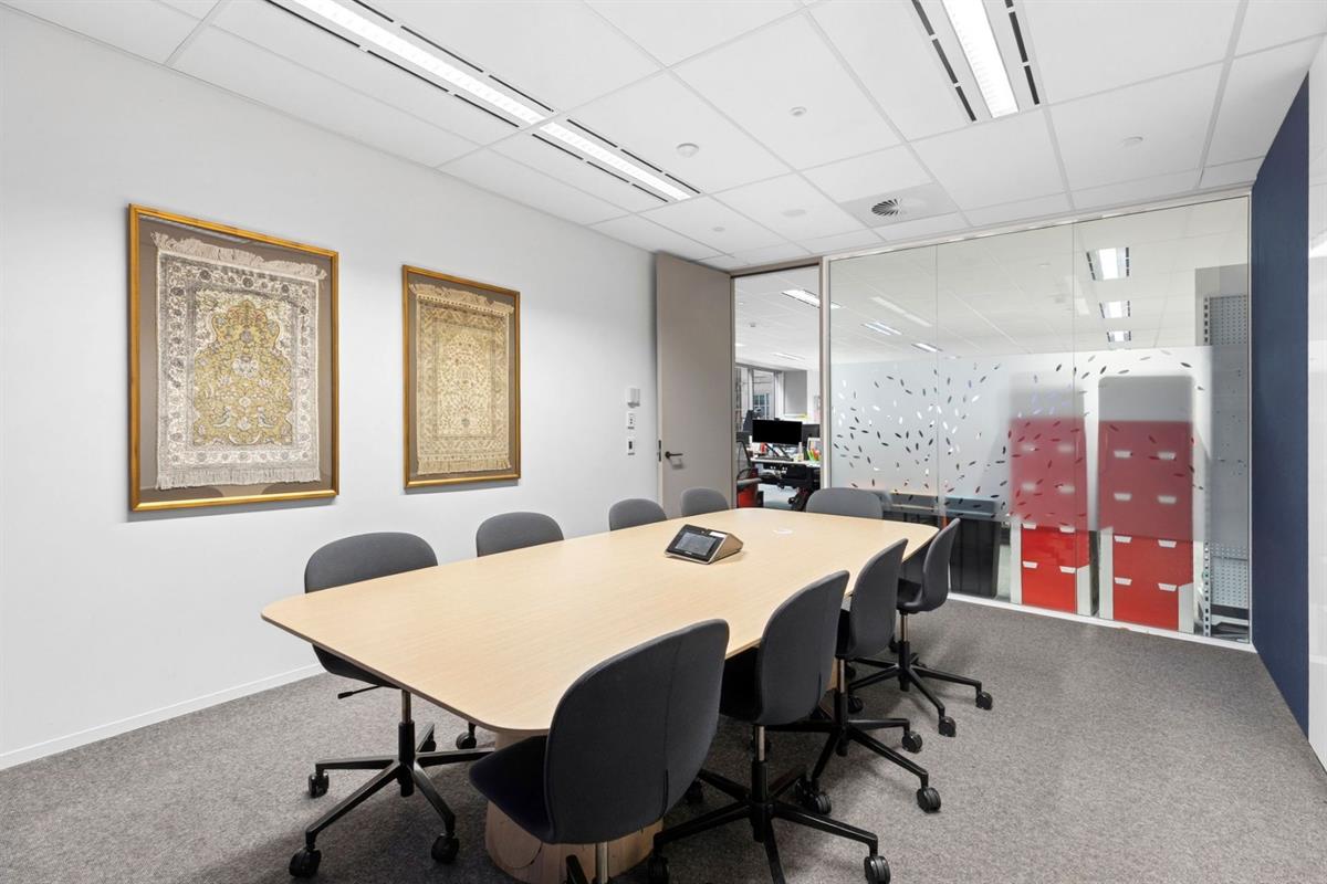 Level 17/1 Farrer Place