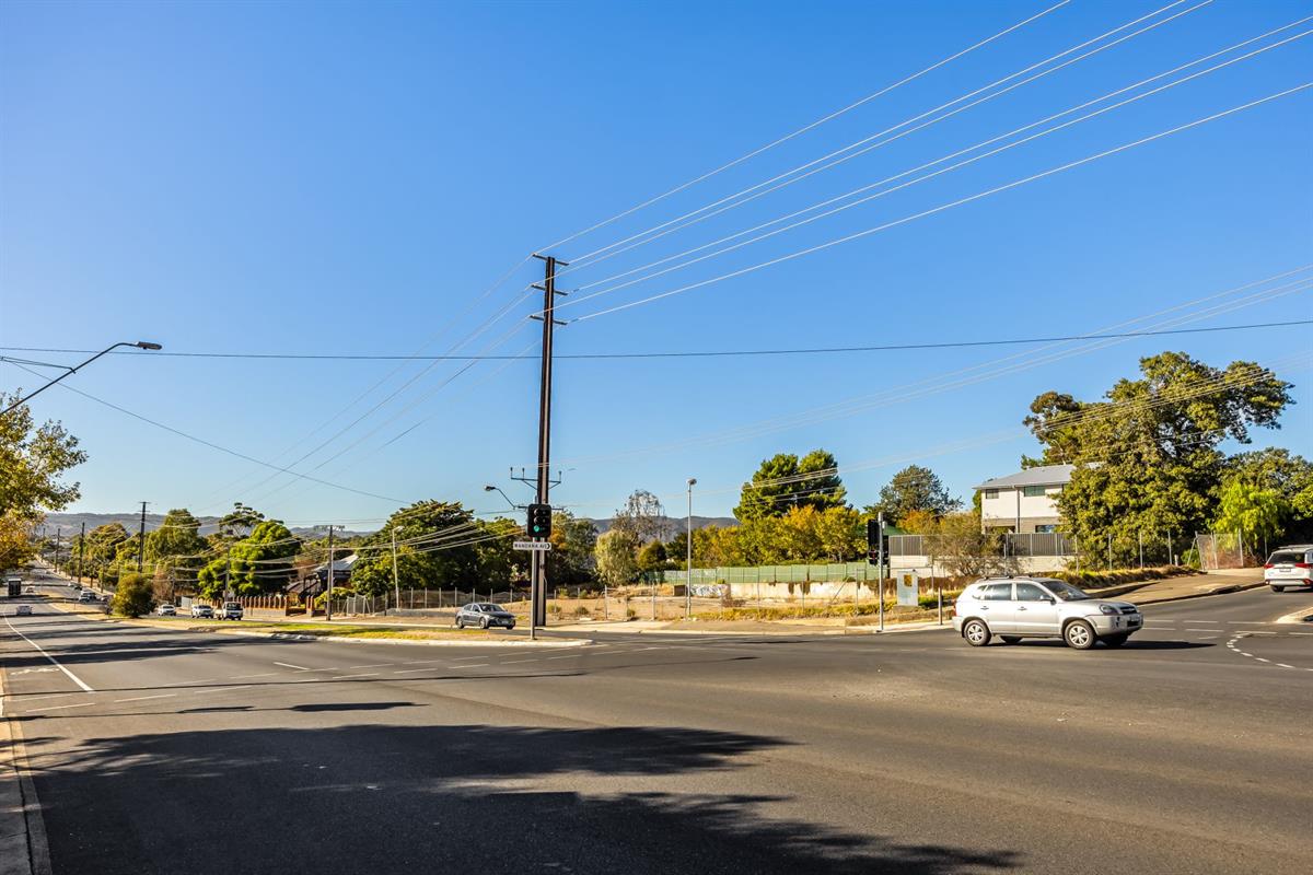 846-848 Grand Junction Road