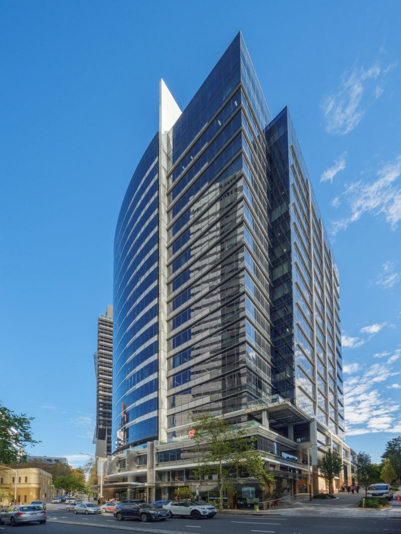 100 Pacific Highway