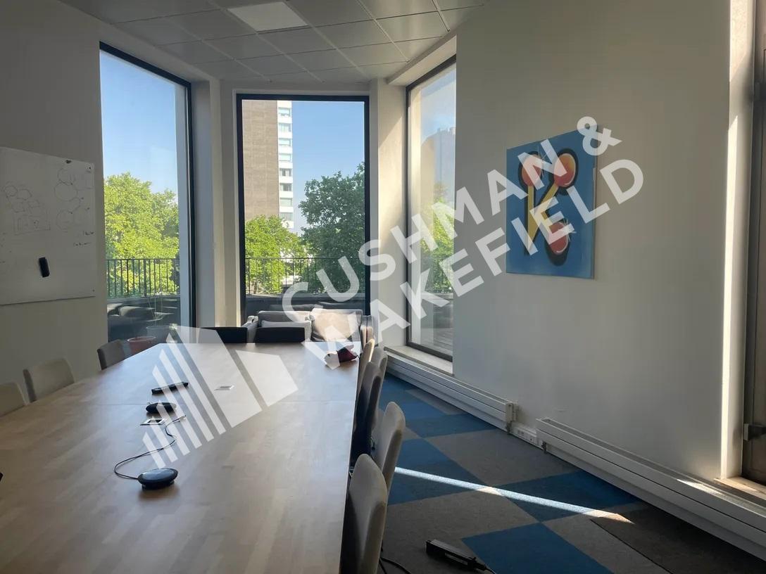 Rue Capitaine Crespel, 2-4