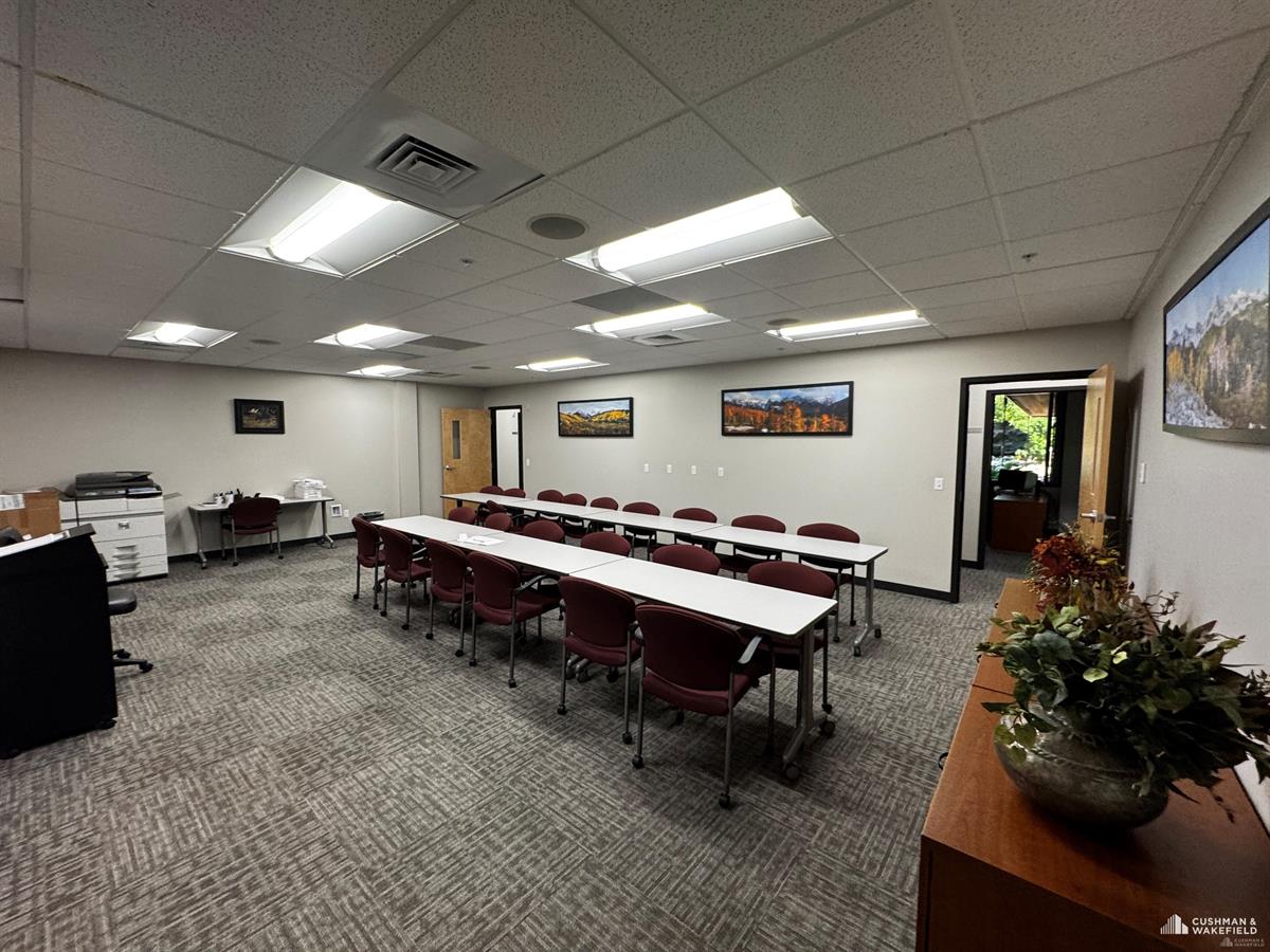 Loveland - Office