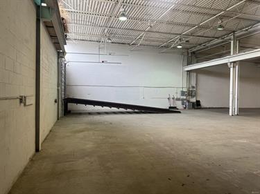 North York - Warehouse/Distribution