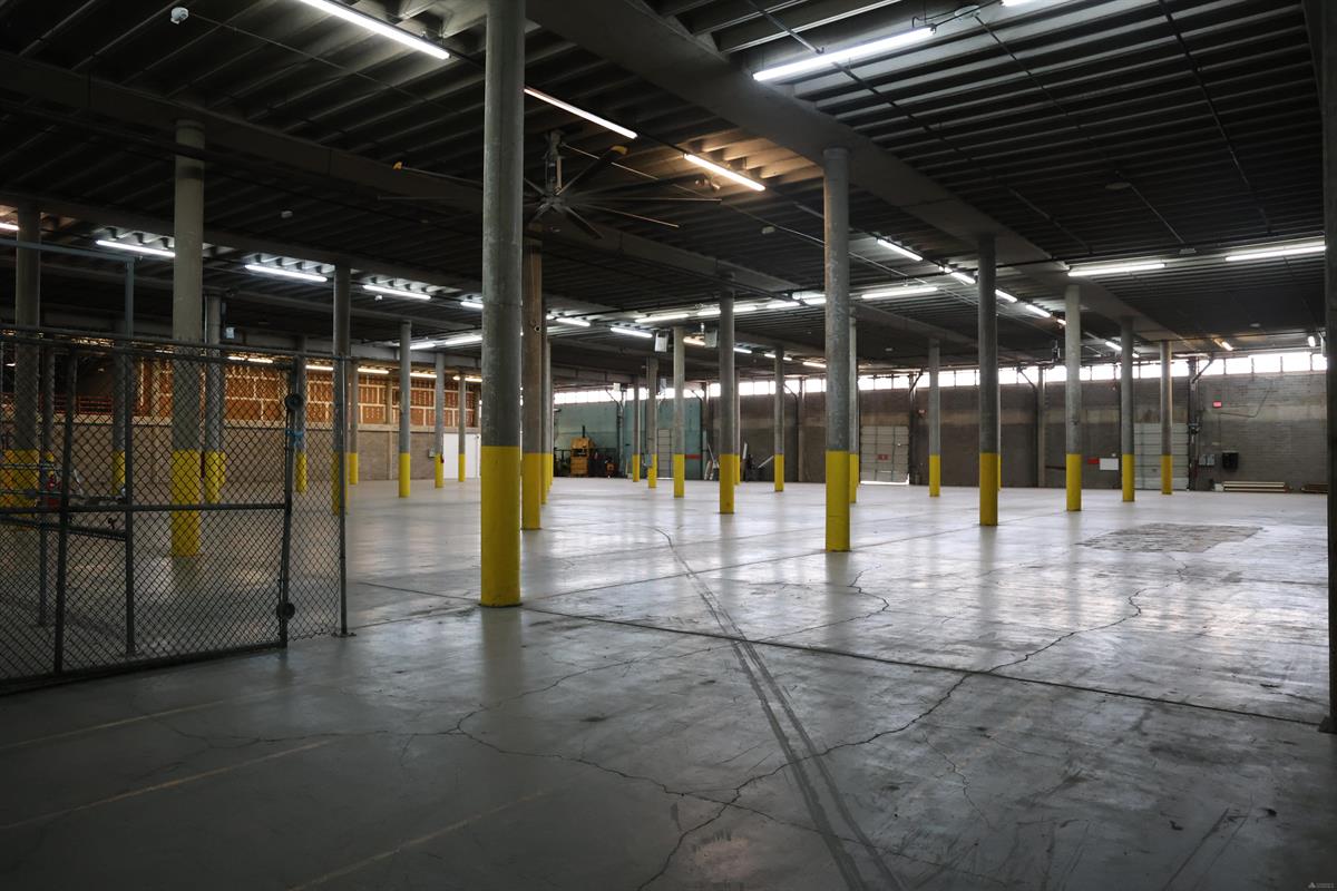 Houston - Warehouse/Distribution