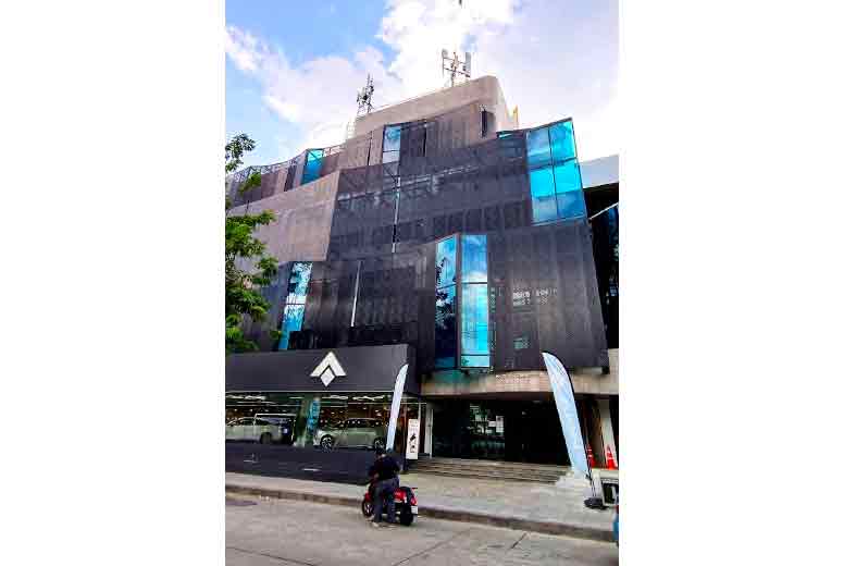Mahanakhon Center (K.C.C. Building)