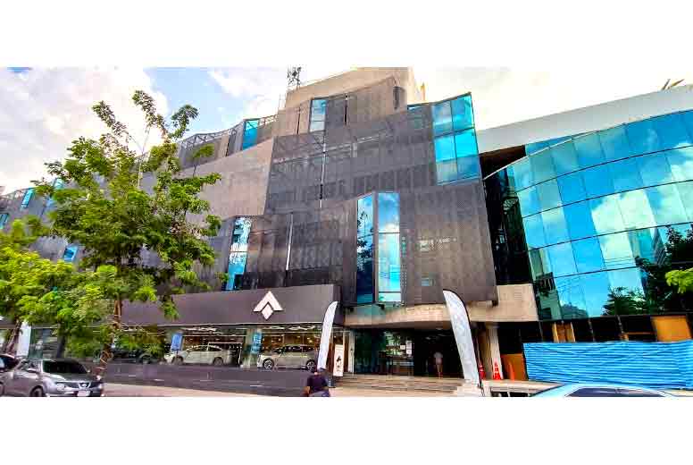 Mahanakhon Center (K.C.C. Building)