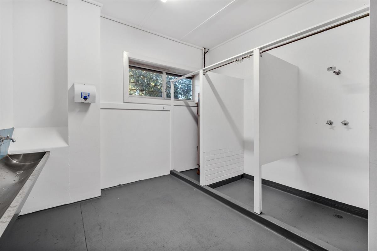 24 Salisbury Rd