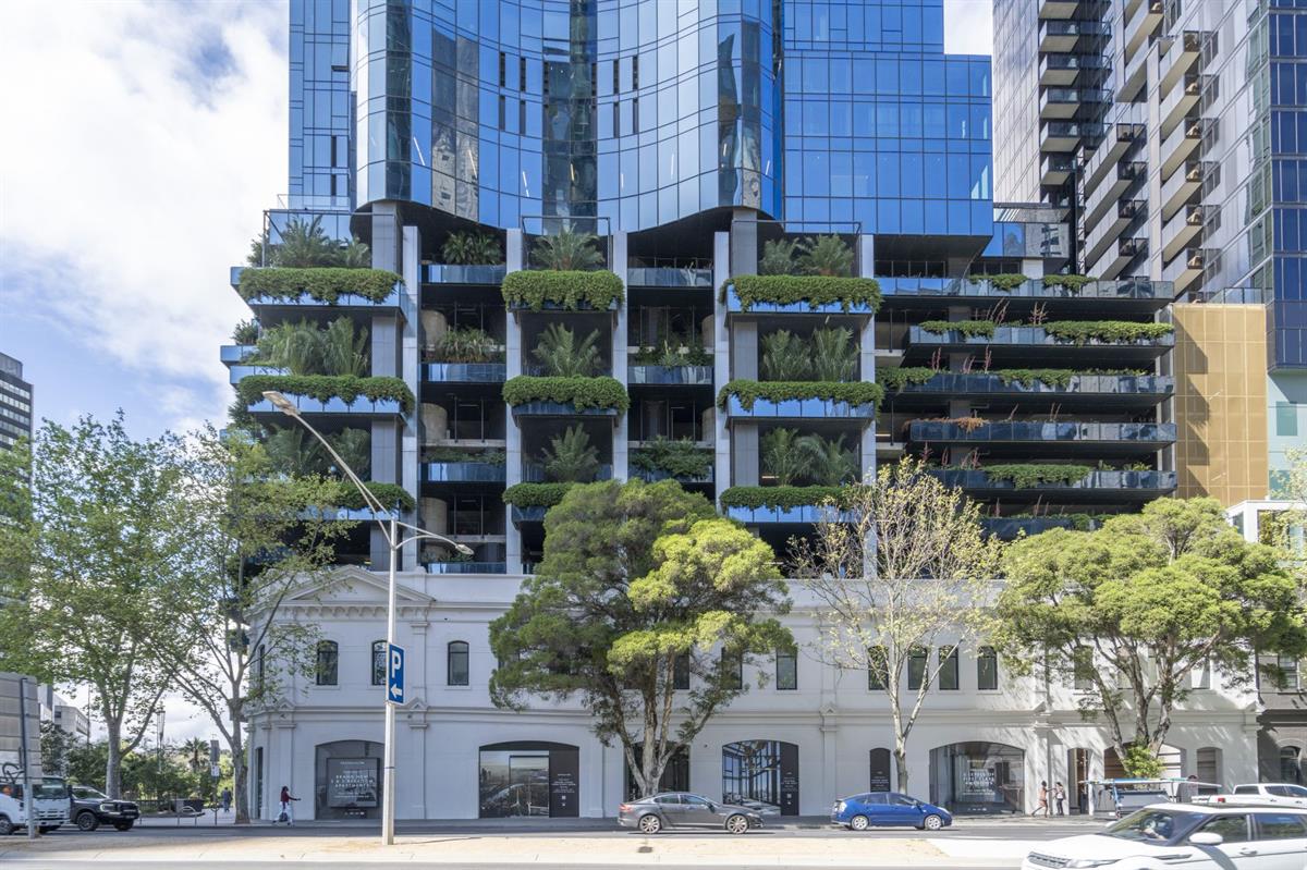70 Southbank Boulevard