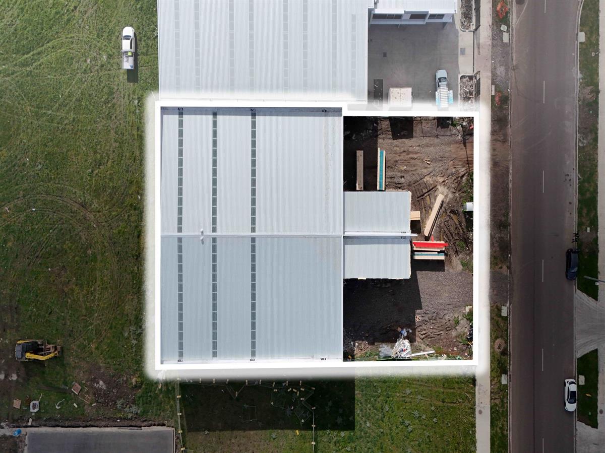 1 & 2/32 Woodberry Way