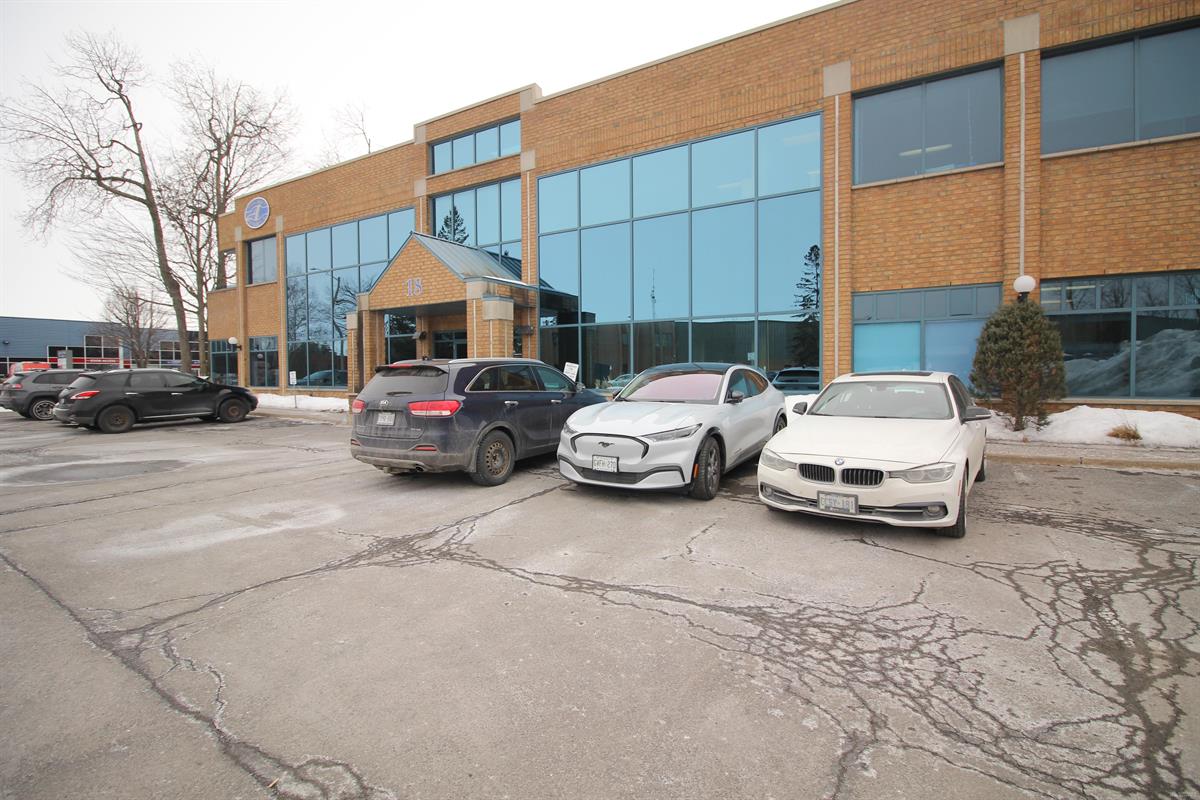 Ottawa - Office