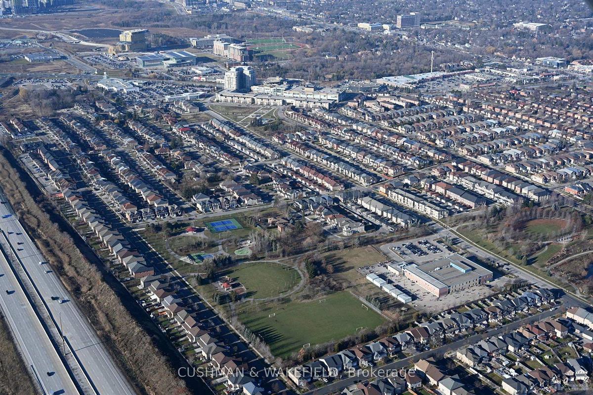 Markham - Land