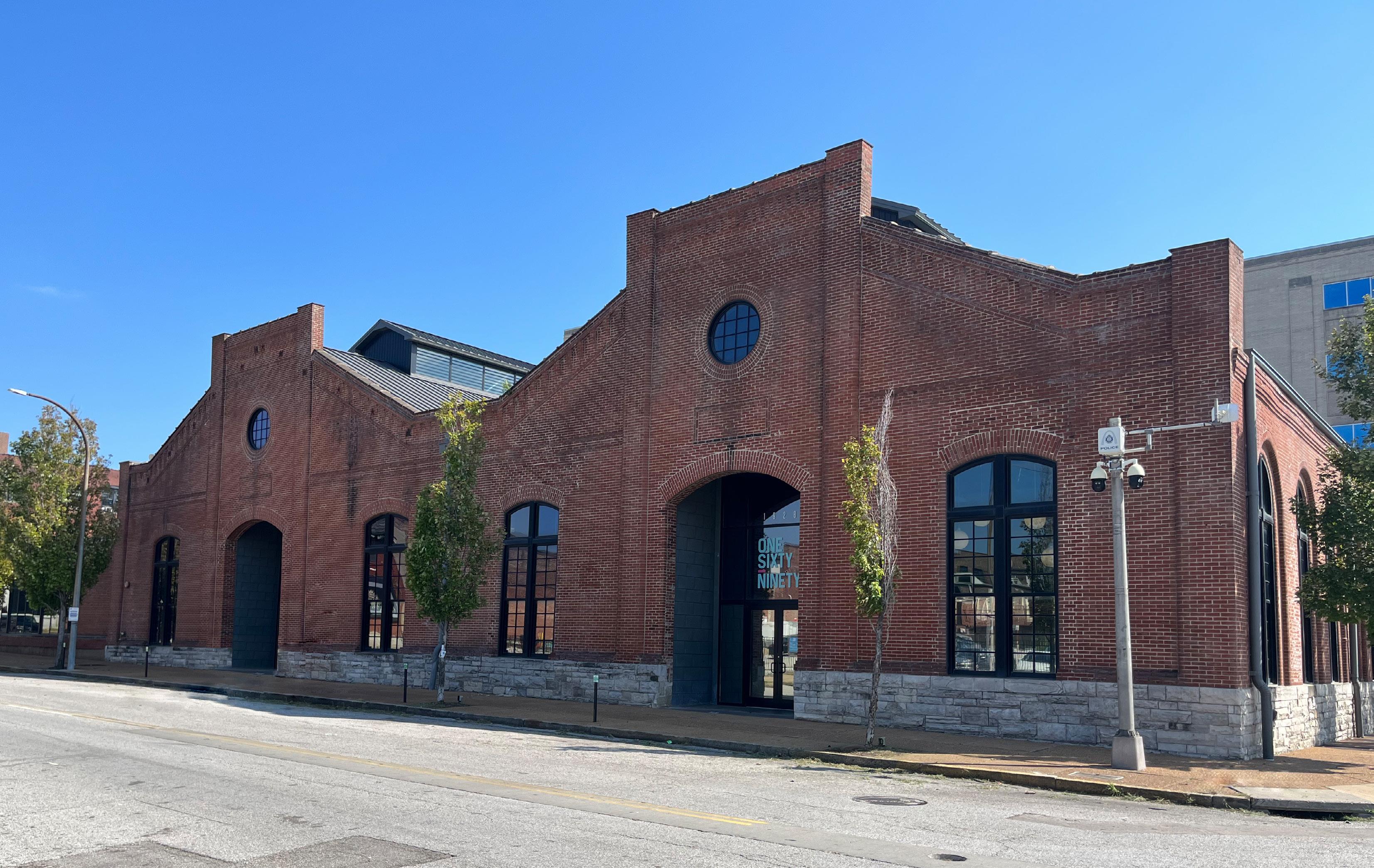 St. Louis - Office