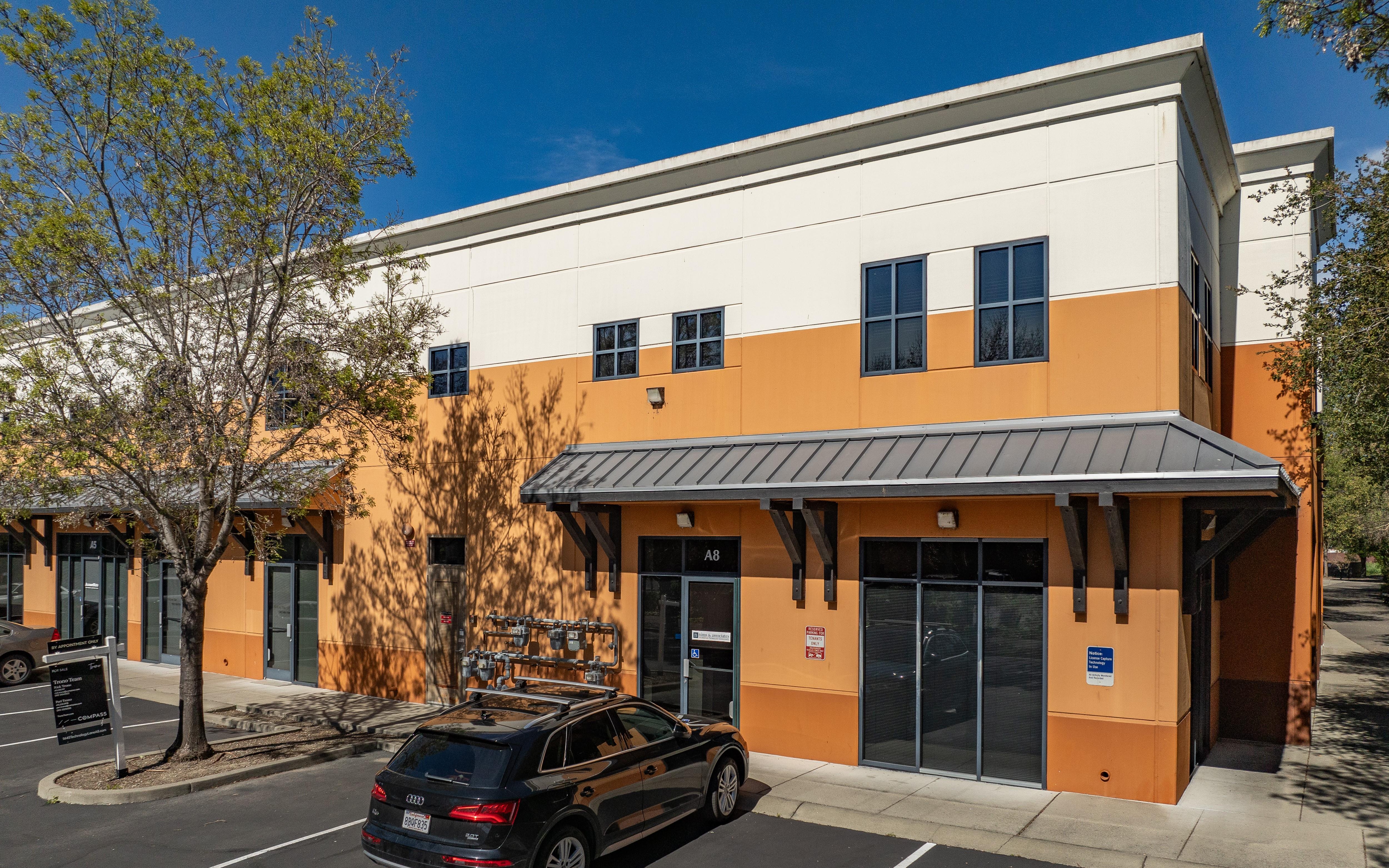 Petaluma - Office
