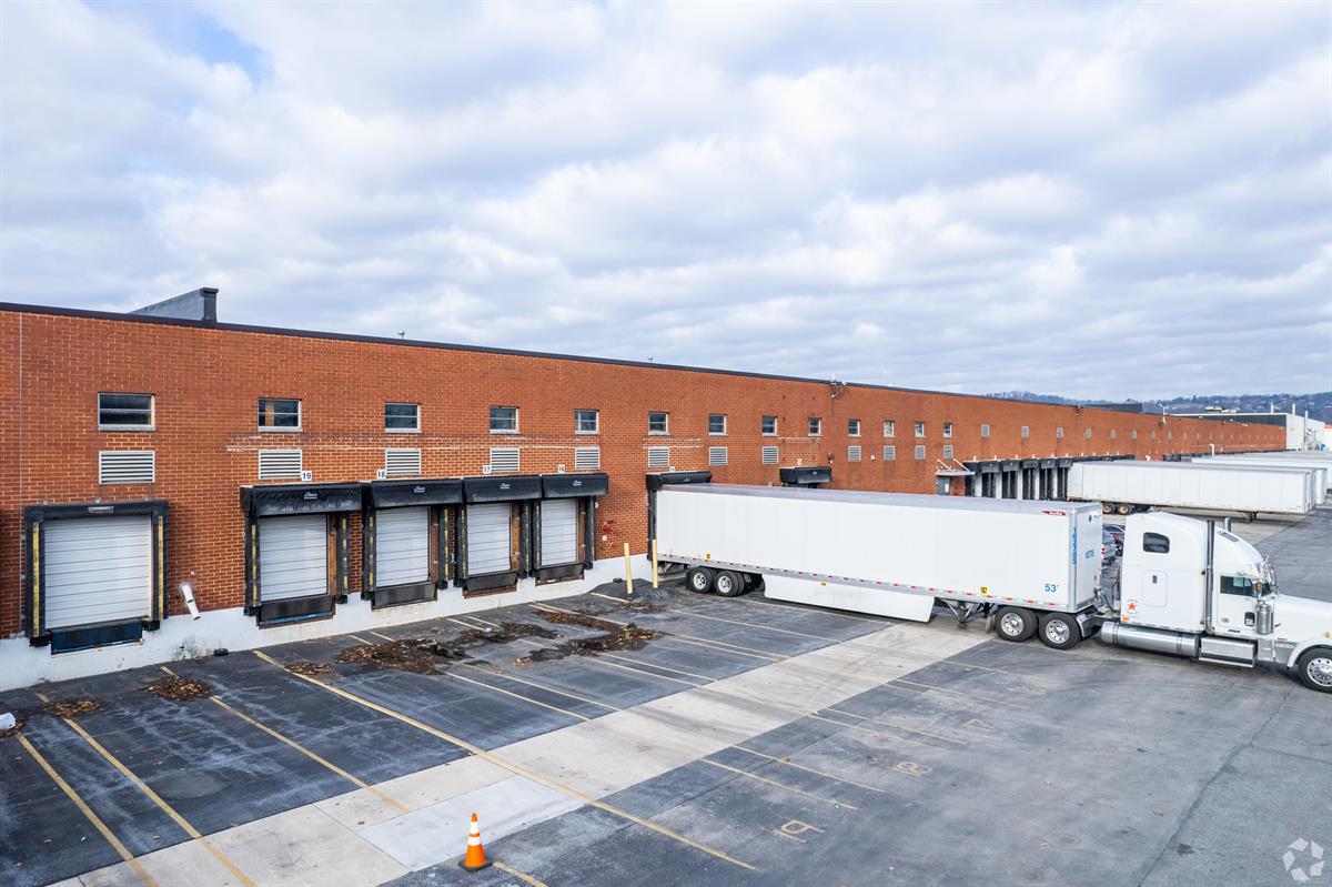 York - Warehouse/Distribution