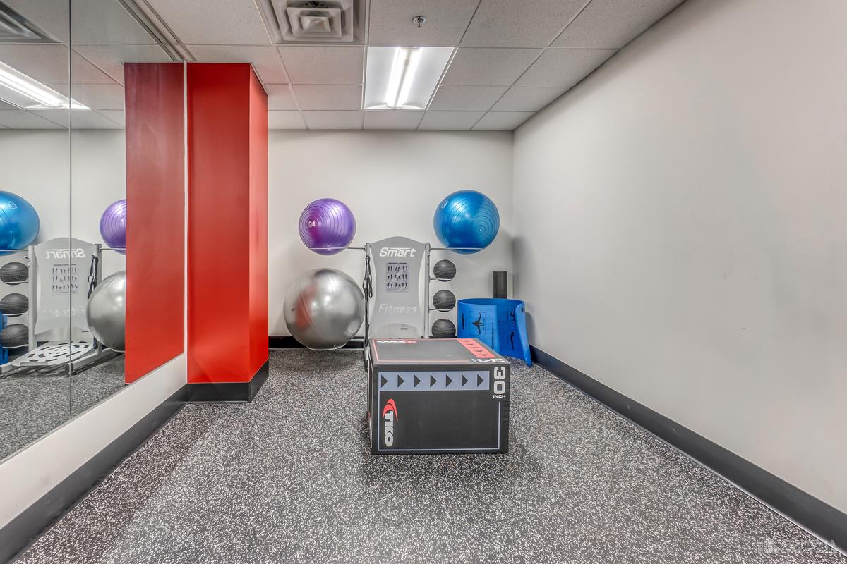 Calgary - Office