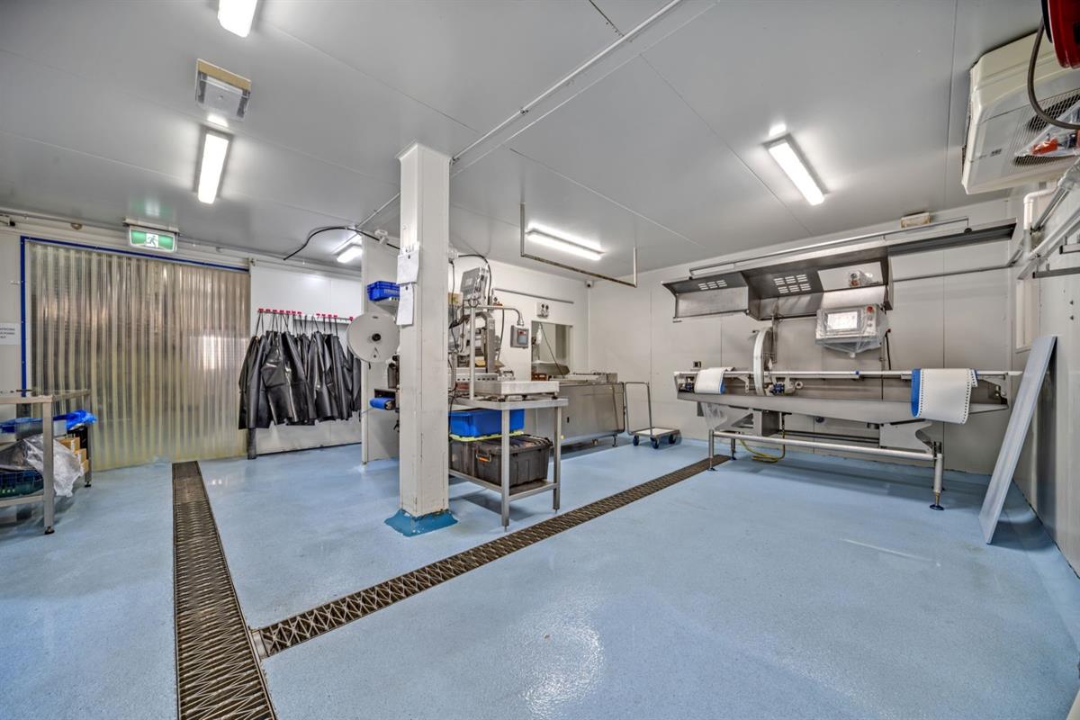 1505 Botany Road