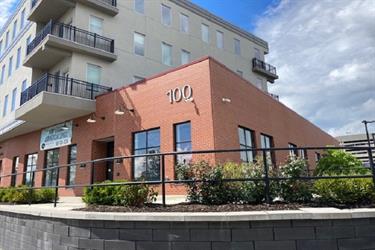 A1-100 Water Street West