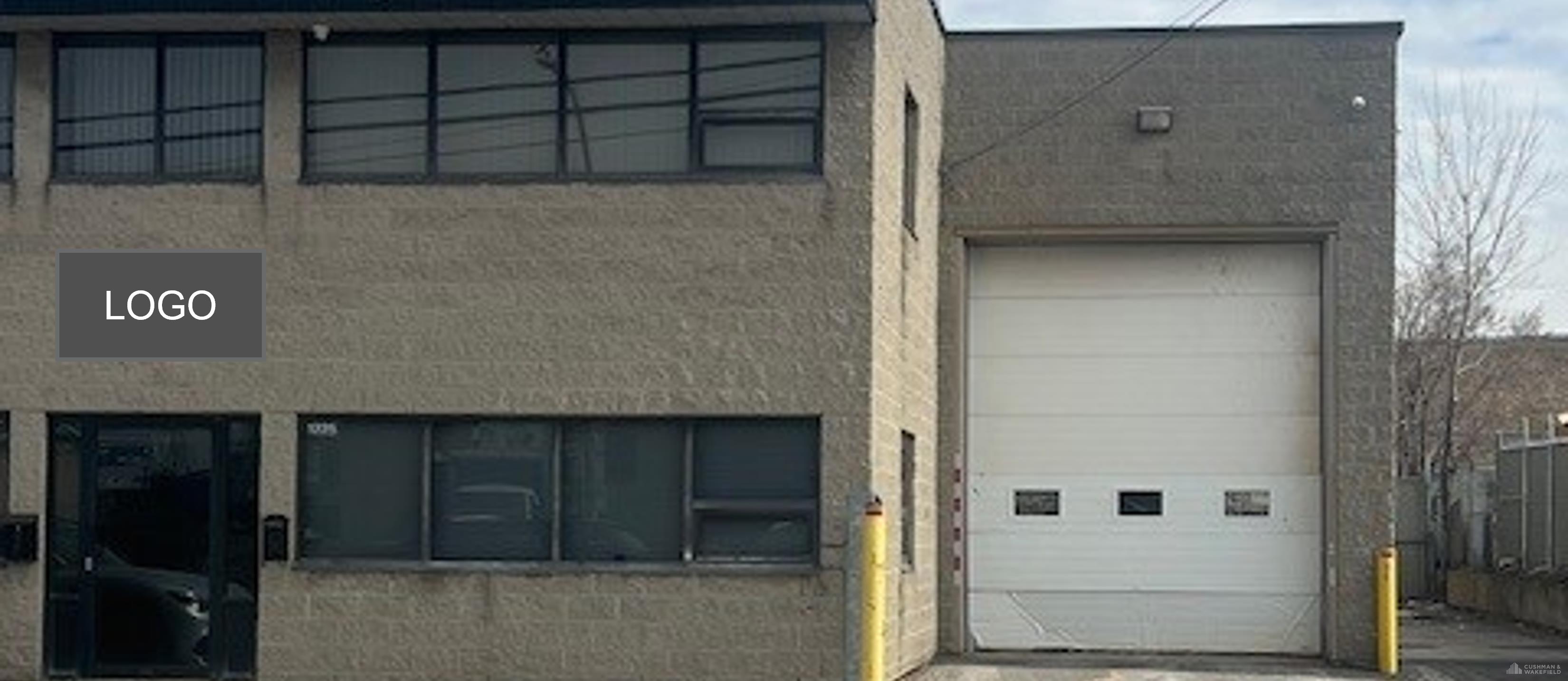 Laval - Warehouse/Distribution