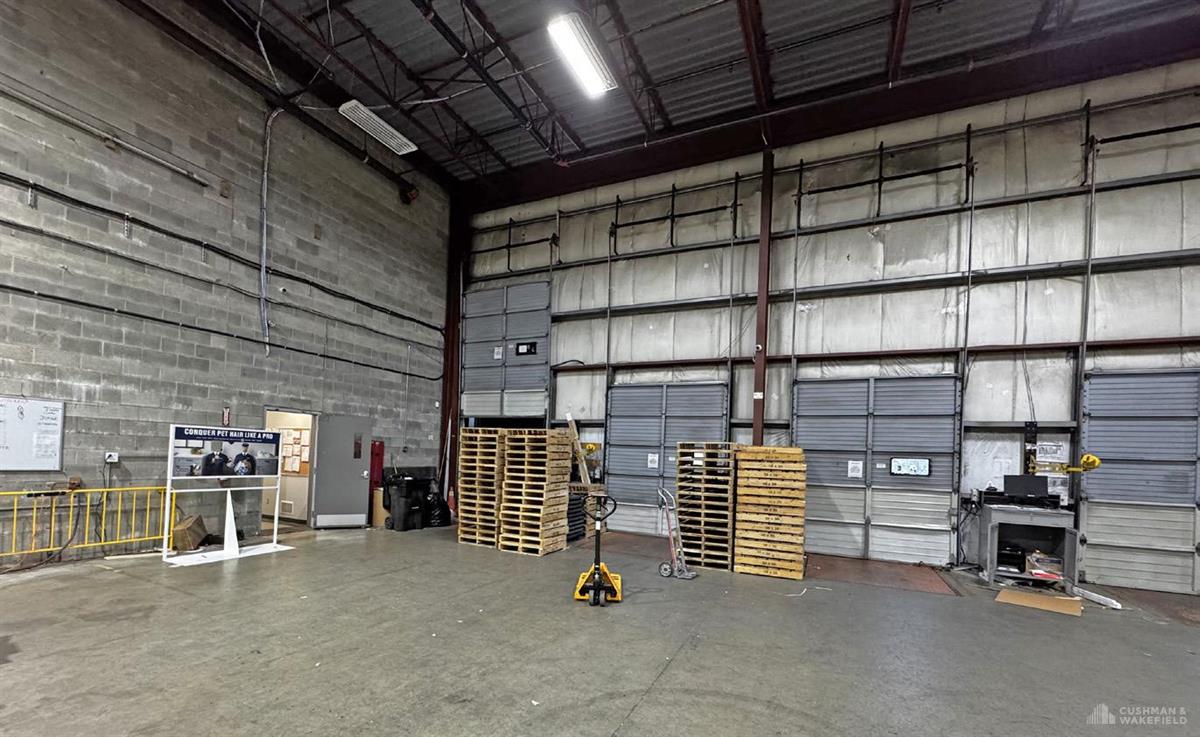 Burnaby - Warehouse/Distribution
