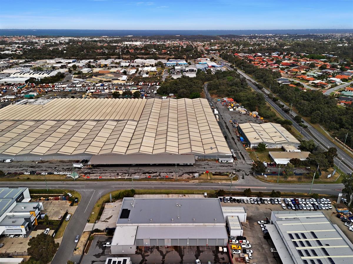 Units 2 & 3/1 Hathor Way