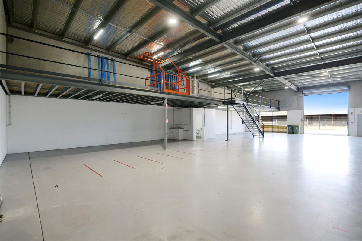 Units 2 & 3/1 Hathor Way