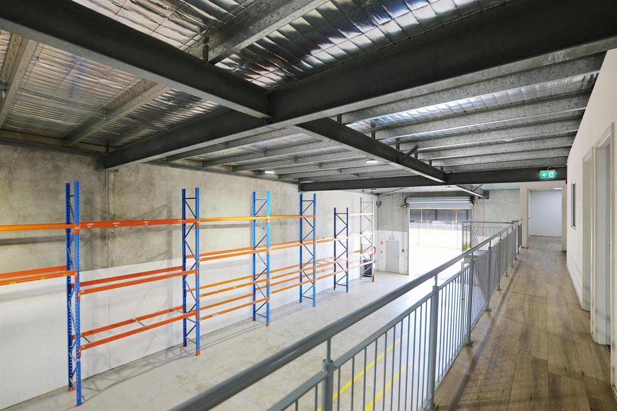 Units 2 & 3/1 Hathor Way