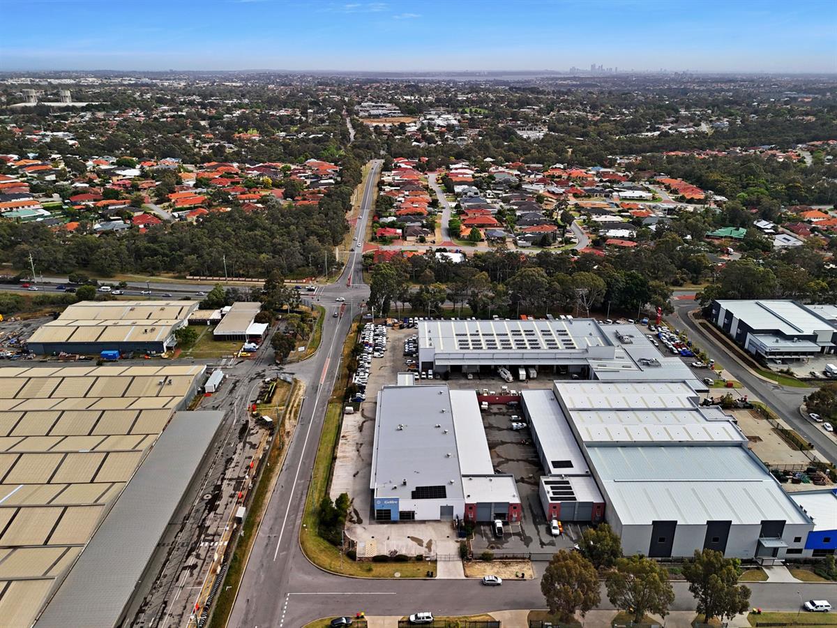 Units 2 & 3/1 Hathor Way