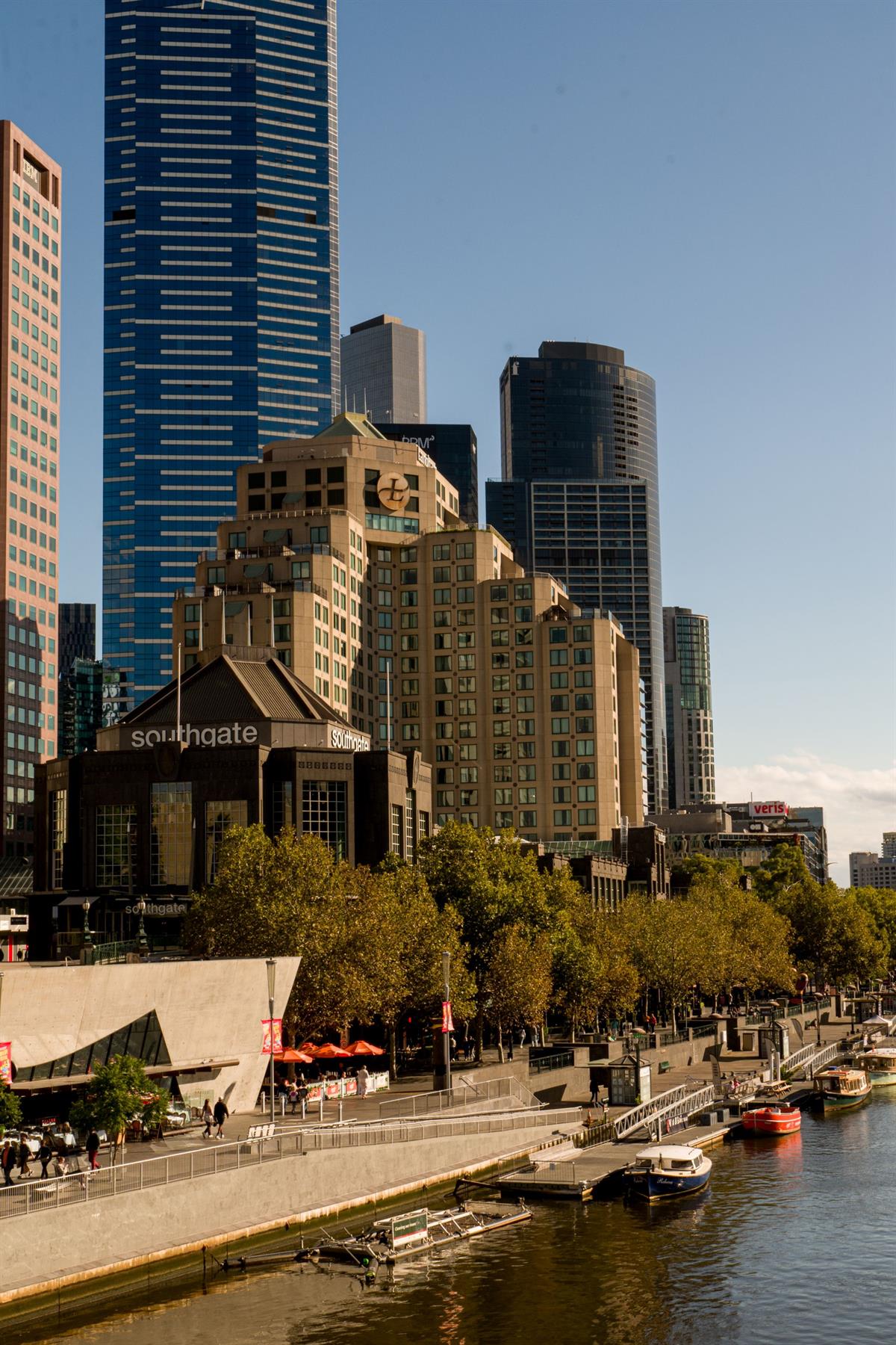 P8A-9/3 Southgate Avenue