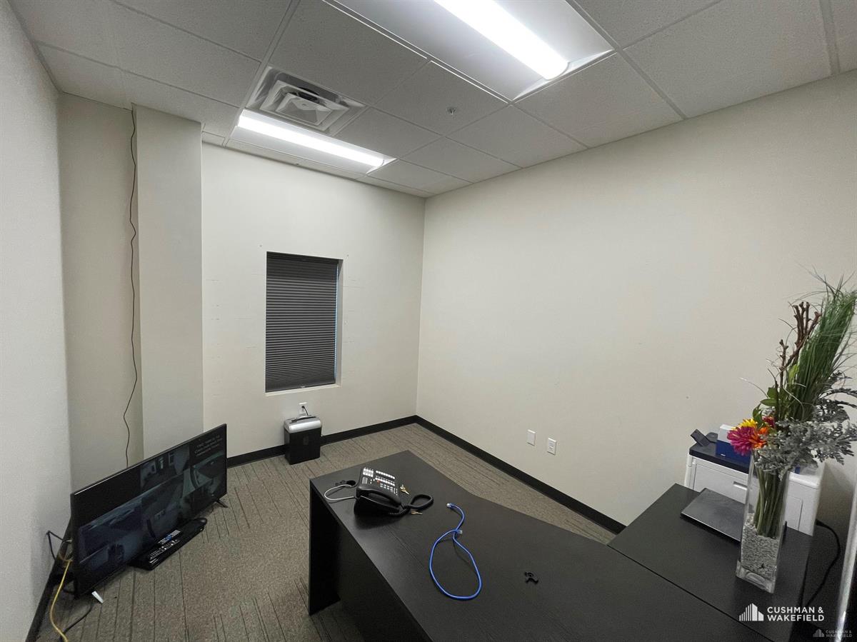 Loveland - Office