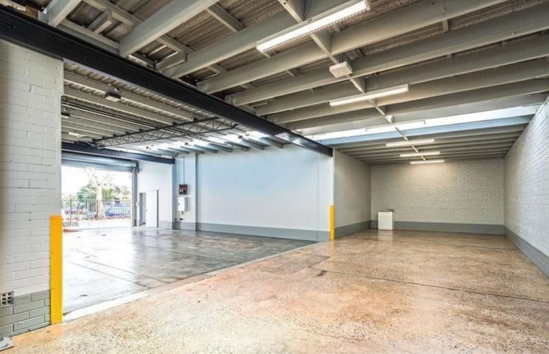 1225 Botany Road